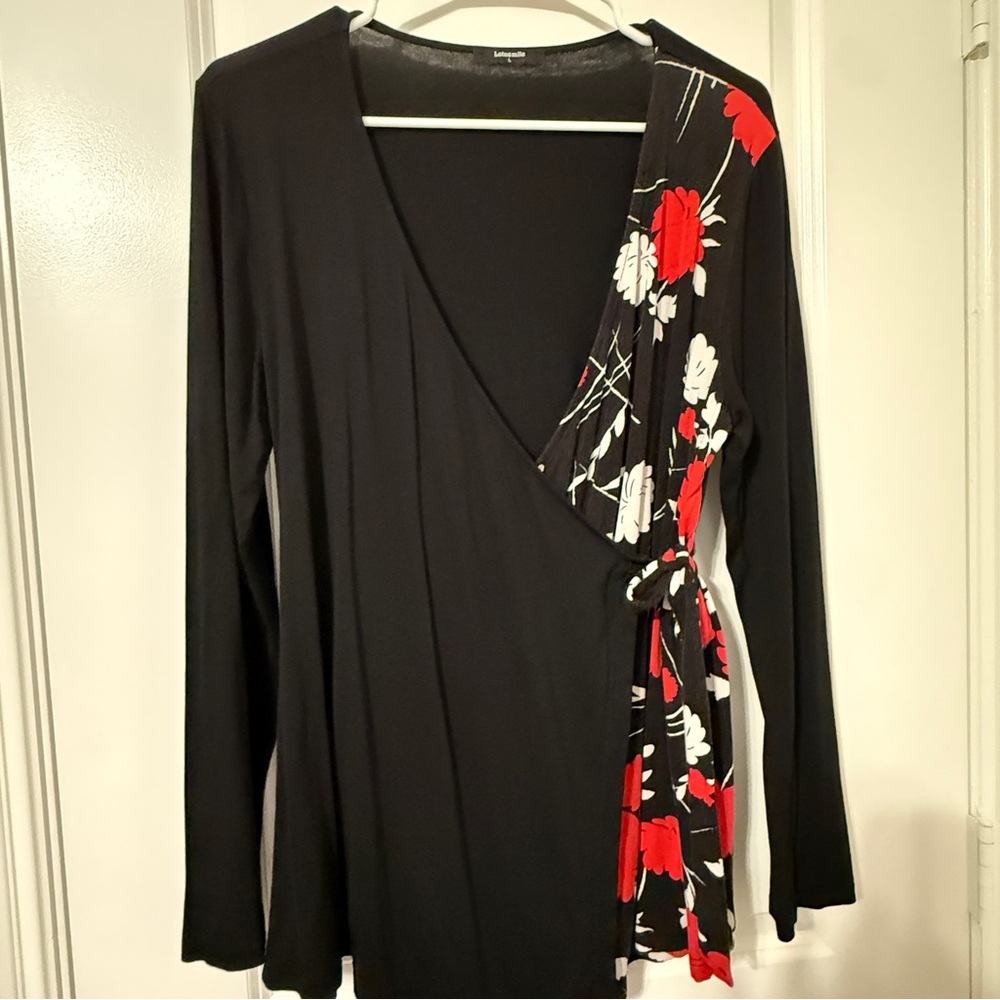Lotusmile L Wrap-Front Floral Tunic Top – Black Red Print, Long Sleeve - Picture 11 of 16